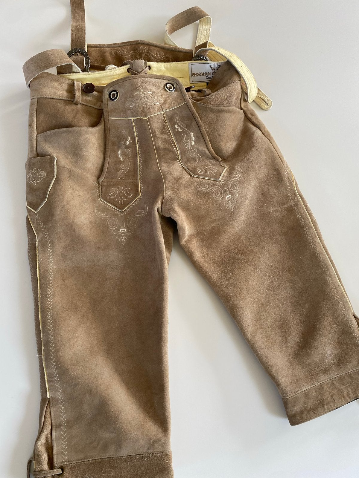 Oktoberfest kleding: German Wear broek (50) & Lust aid blous, Ophalen, Zo goed als nieuw, Bovenkleding