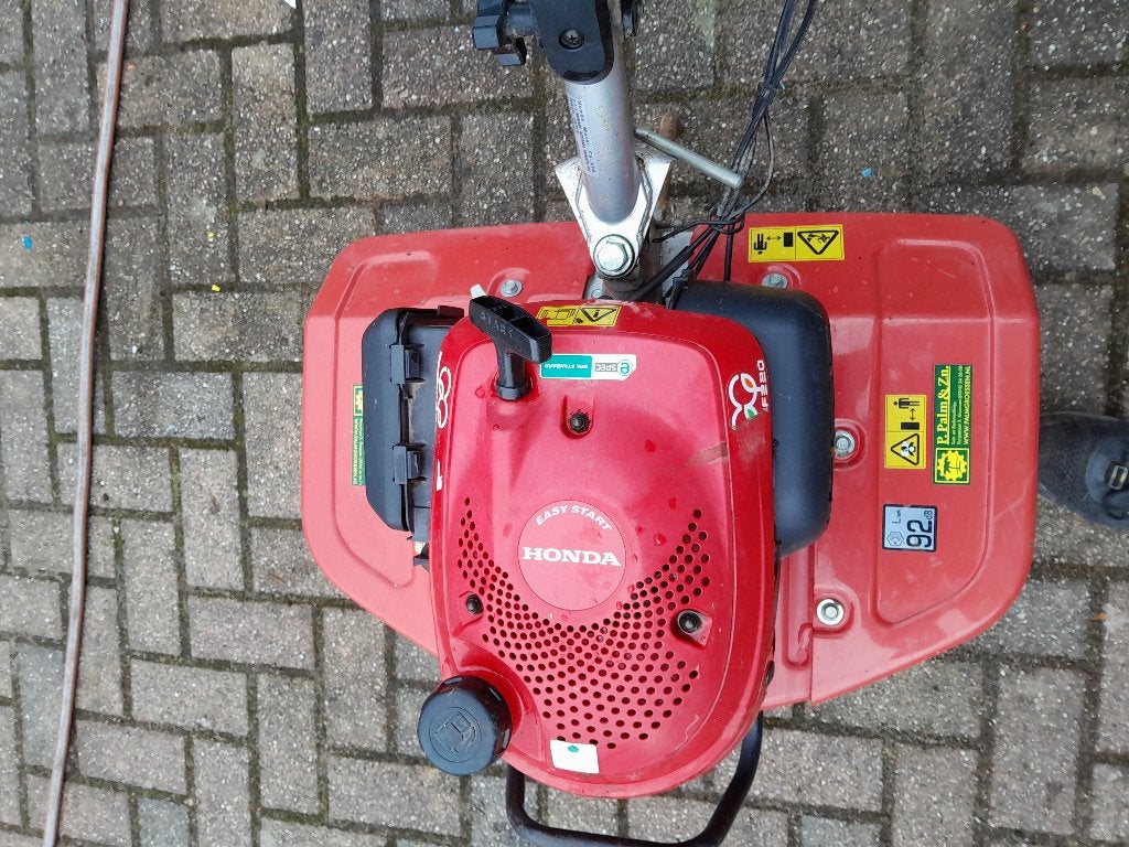 Honda Tuinfrees, Doe-het-zelf en Verbouw, Gereedschap | Freesmachines, Ophalen of Verzenden, Gebruikt, Benzine, Tuinfrees