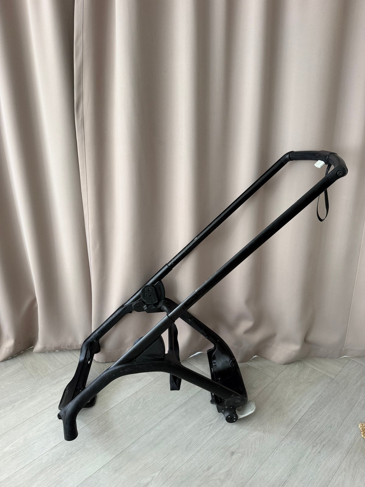 Bugaboo Dragonfly onderstel / chassis (zonder wielen), Kinderen en Baby's, Ophalen of Verzenden, Gebruikt, Kinderwagen, Bugaboo