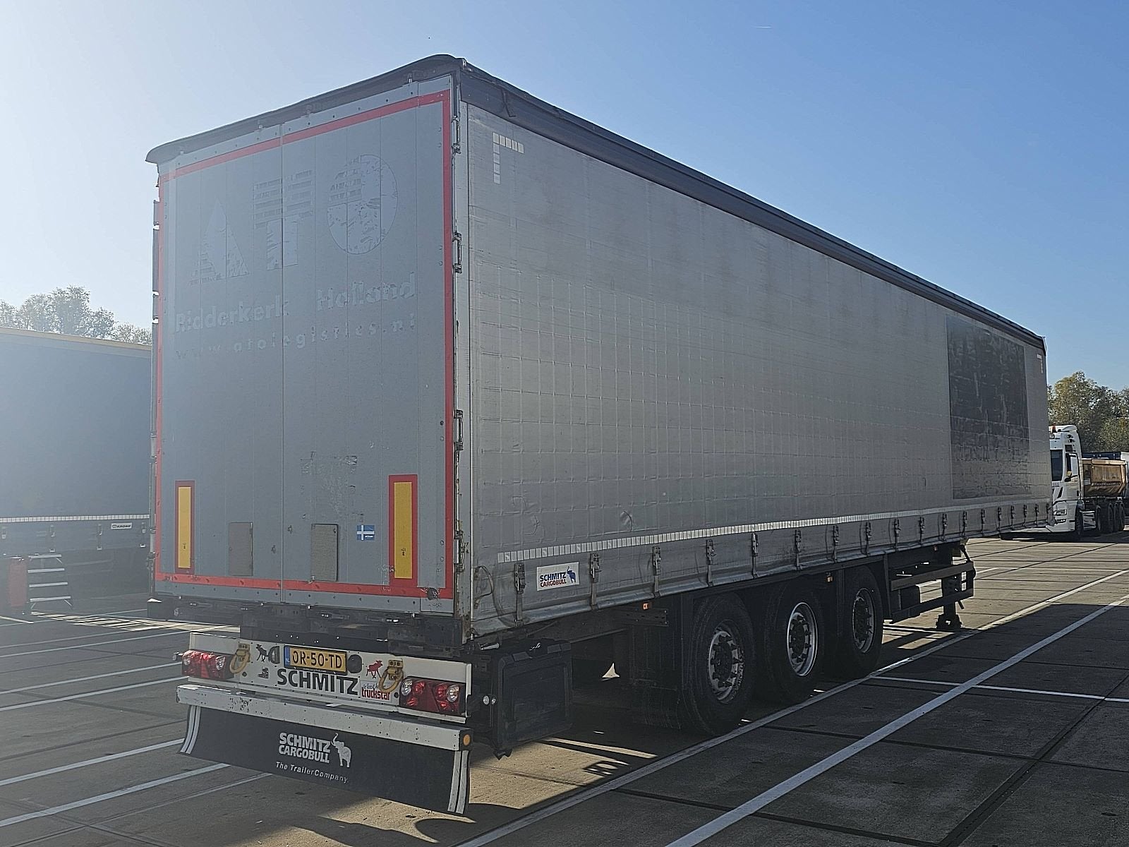 SCHMITZ SCB*S3T 3 AXLES SLIDING ROOF MOT 2/27, Auto's, Overige kleuren, Bedrijf, Aanhangers en Opleggers, Te koop