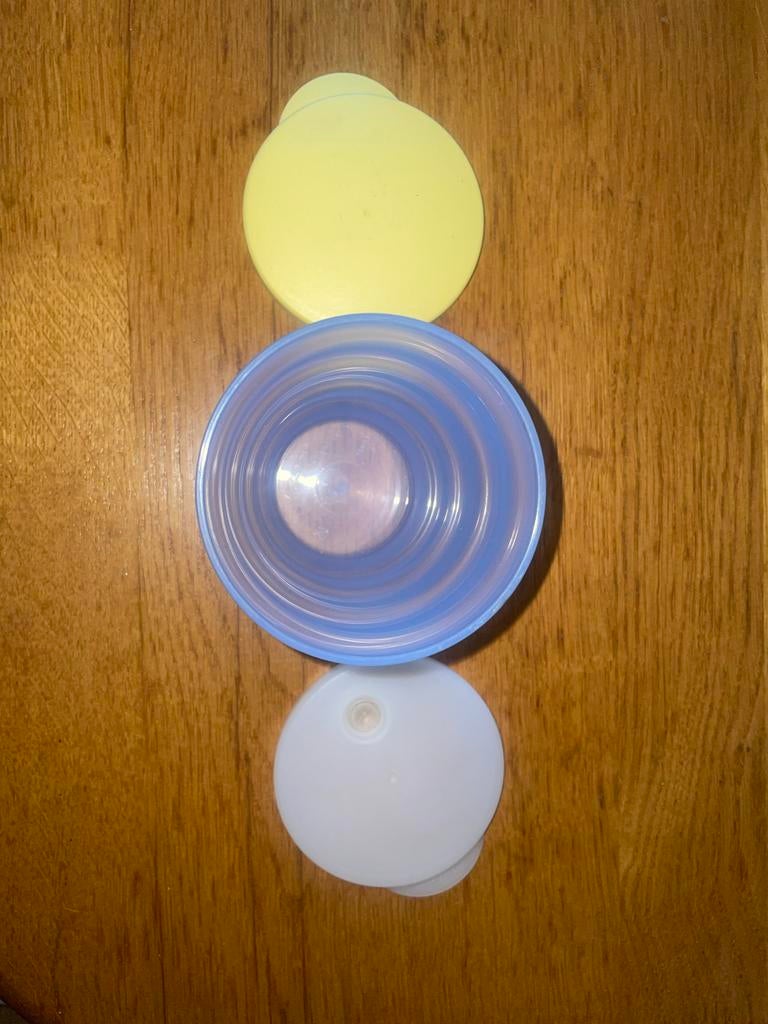 Tupperware Rietjesbeker 330ML met 2 deksels, Huis en Inrichting, Keuken | Tupperware, Nieuw, Beker of Kan, Blauw, Ophalen of Verzenden