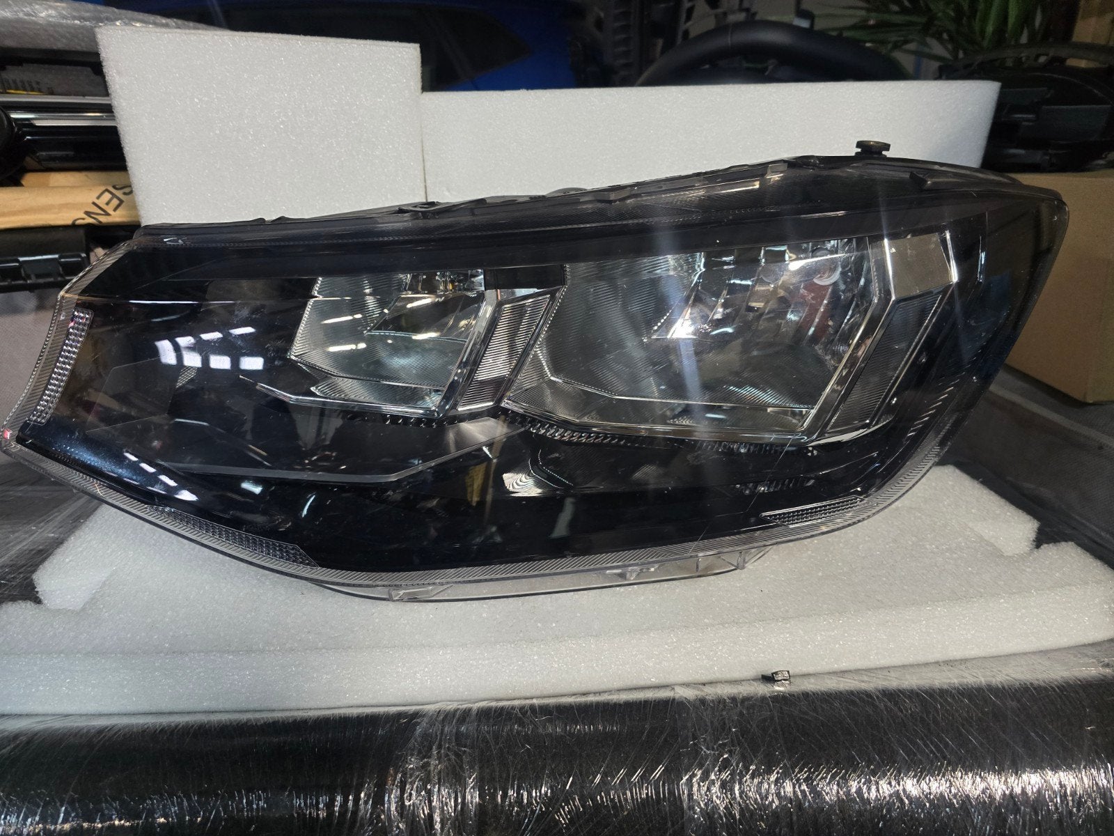 Koplamp H7 links VW Caddy 2K7 bj 2020-heden, Gebruikt, Volkswagen, Wolfsburg, Ophalen of Verzenden