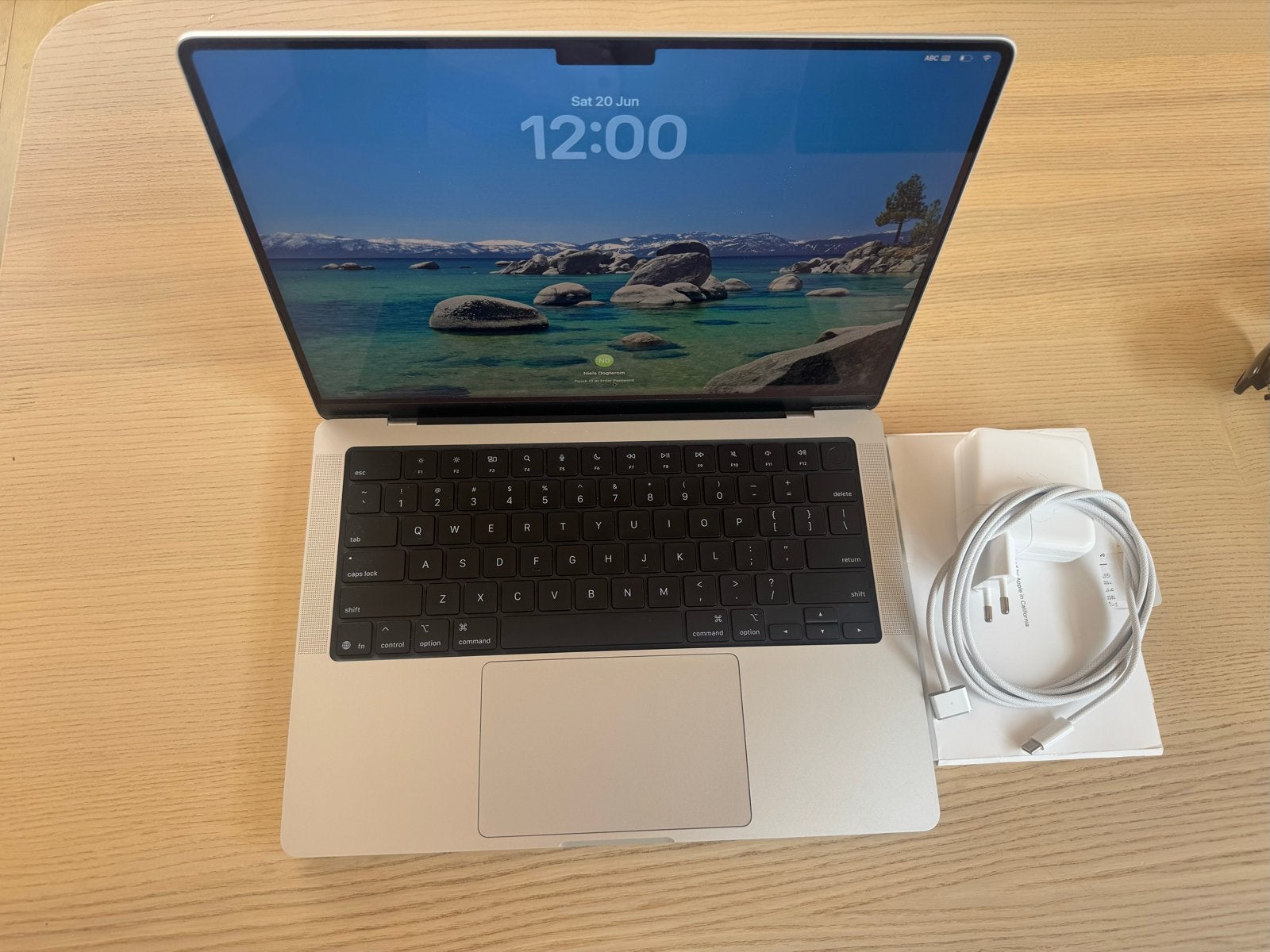 2025 MacBook Pro 14 M5, 24GB RAM, 1TB SSD, Zo goed als nieuw, MacBook Pro, 1 TB of meer, Qwerty, Overige groottes
