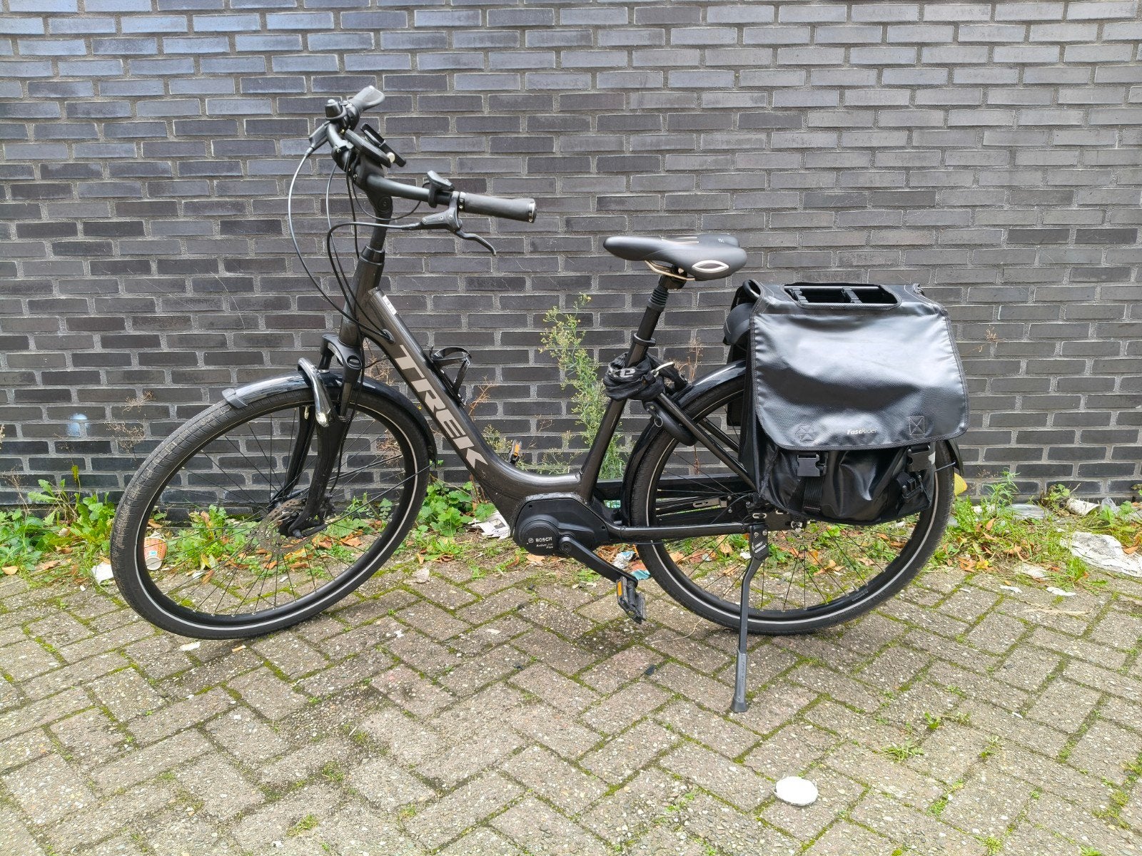E-Bike / Trek District+ 4 / 2022 / D53/ 3600 km, Fietsen en Brommers, Zo goed als nieuw, 51 tot 55 cm, 50 km per accu of meer