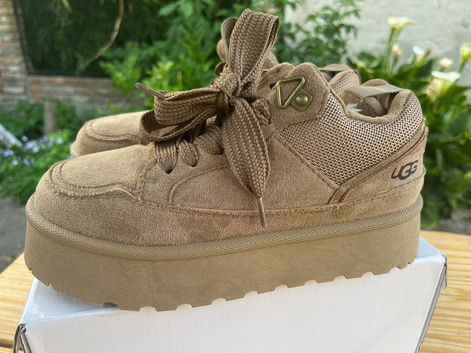 Maat 38 Lowmel, bont-gevoerd, Ophalen of Verzenden, Zo goed als nieuw, Zwart, Sneakers of Gympen