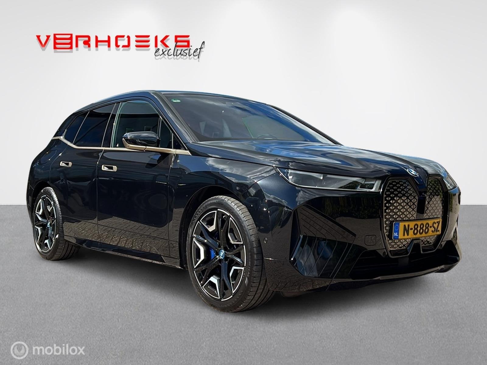 BMW iX xDrive40 High Executive Pano Harman/Kardon Trekhaak, Automaat, Gebruikt, Adaptive Cruise Control, Zwart