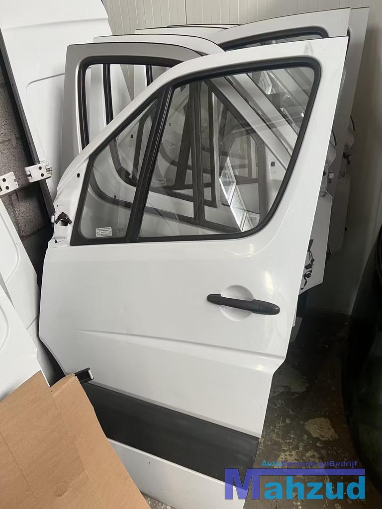 MERCEDES SPRINTER DEUR LINKS RECHTS ACHTER VOOR 2006-2018, Auto-onderdelen, Gebruikt, Mercedes-Benz AG, Deur, Mercedes-Benz