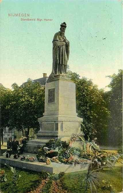 301-263-023 Nijmegen Standbeeld Mgr Hamer, Verzamelen, Verzenden, Voor 1920, Gelderland