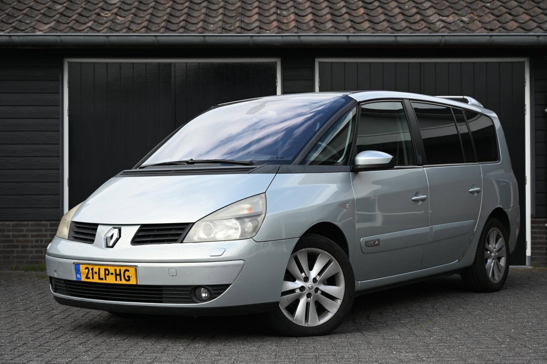 Renault Grand Espace 3.5 V6 Privilège, Auto's, Gebruikt, 2000 kg, Automatische klimaatregeling, Bedrijf