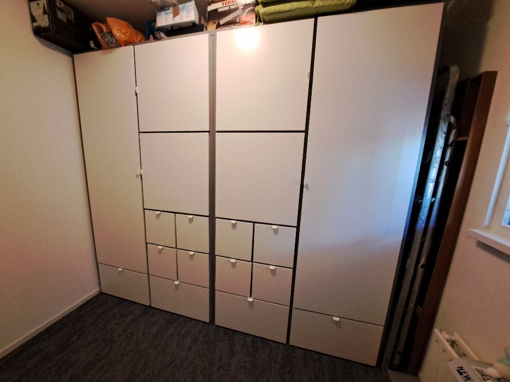 Witte kledingkast met lades en deuren (IKEA Visthus), Overige materialen, Gebruikt, 100 tot 150 cm, 200 cm of meer