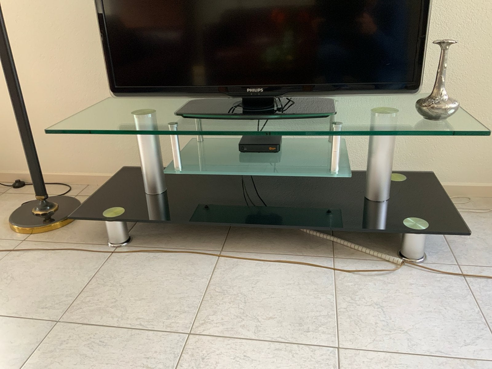 Moderne TV-meubel van glas en metaal, Ophalen, Gebruikt, 100 tot 150 cm, Glas