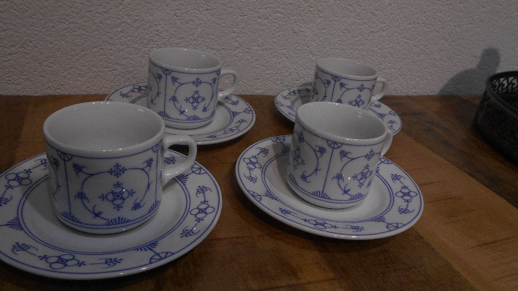 Blau saks 4 kop schotel original Jäger klein, Antiek en Kunst, Ophalen of Verzenden