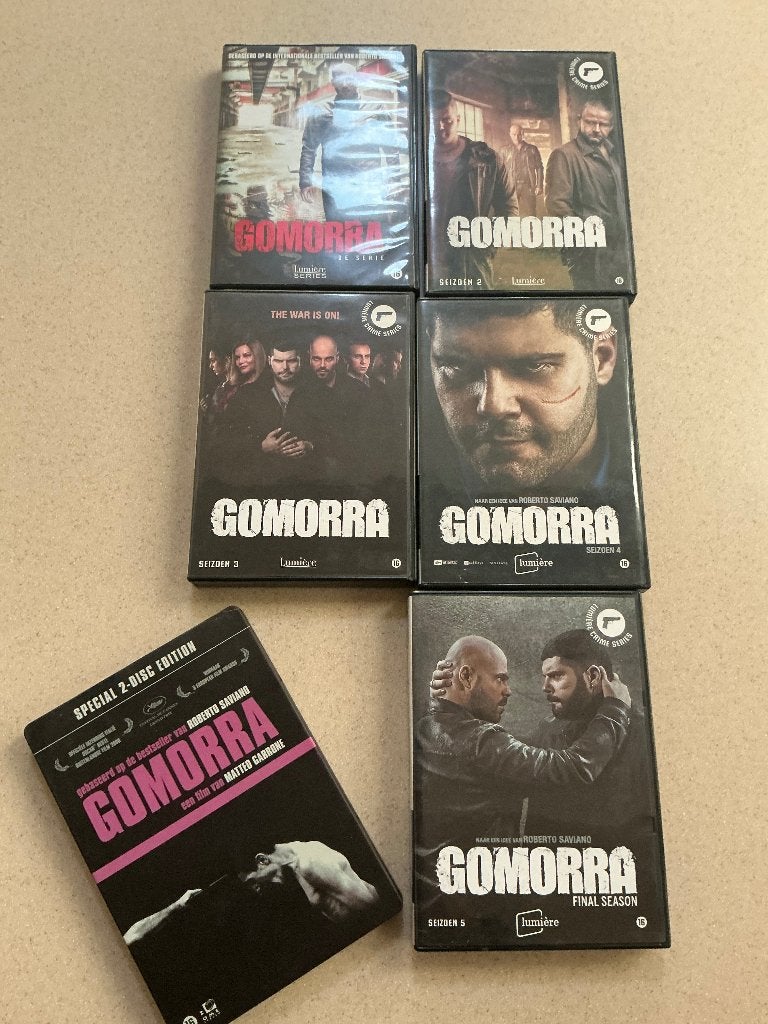 Gomorra complete serie en de film, Misdaad, Alle leeftijden, Ophalen of Verzenden, Zo goed als nieuw