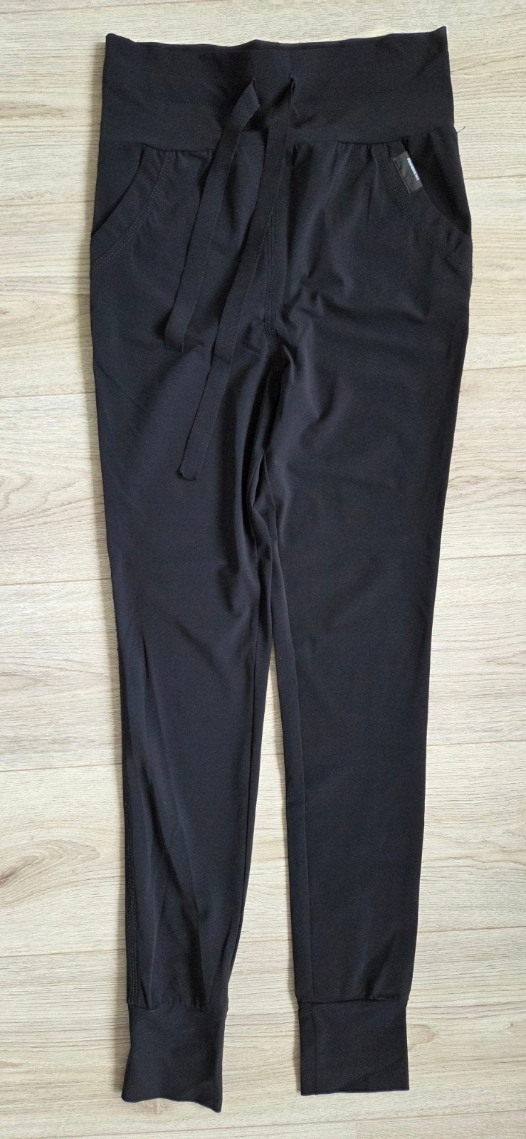 Penn&Ink N.Y. zwarte broek nylon elastaan maat 36, Penn & Ink, Zwart, Ophalen of Verzenden, Zo goed als nieuw