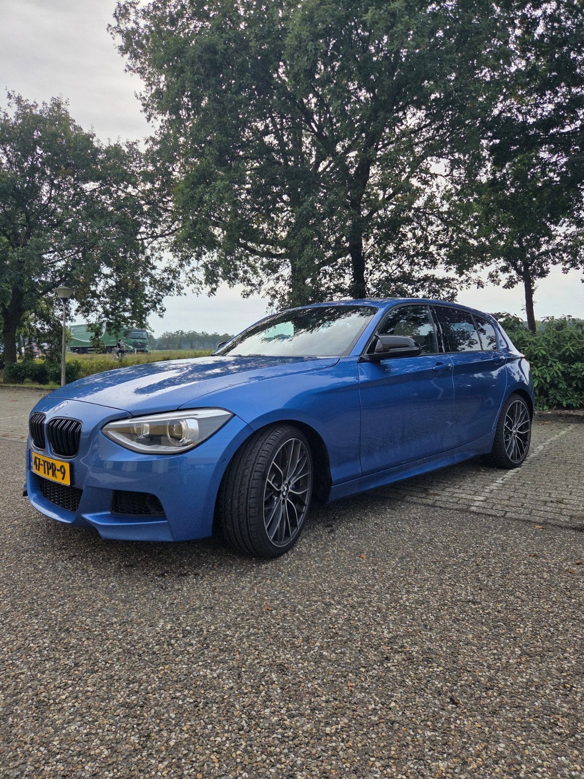 BMW 1-Serie 2.0 125I 5DR 18" Leder, Auto's, 1-Serie, 4 cilinders, Blauw, Handgeschakeld