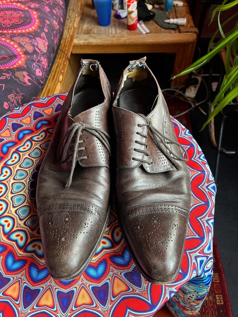 Bruine veterschoenen van Dolce en Gabana maat 8 nu 24,99€, Dolce & Gabbana, Bruin, Ophalen of Verzenden, Gedragen