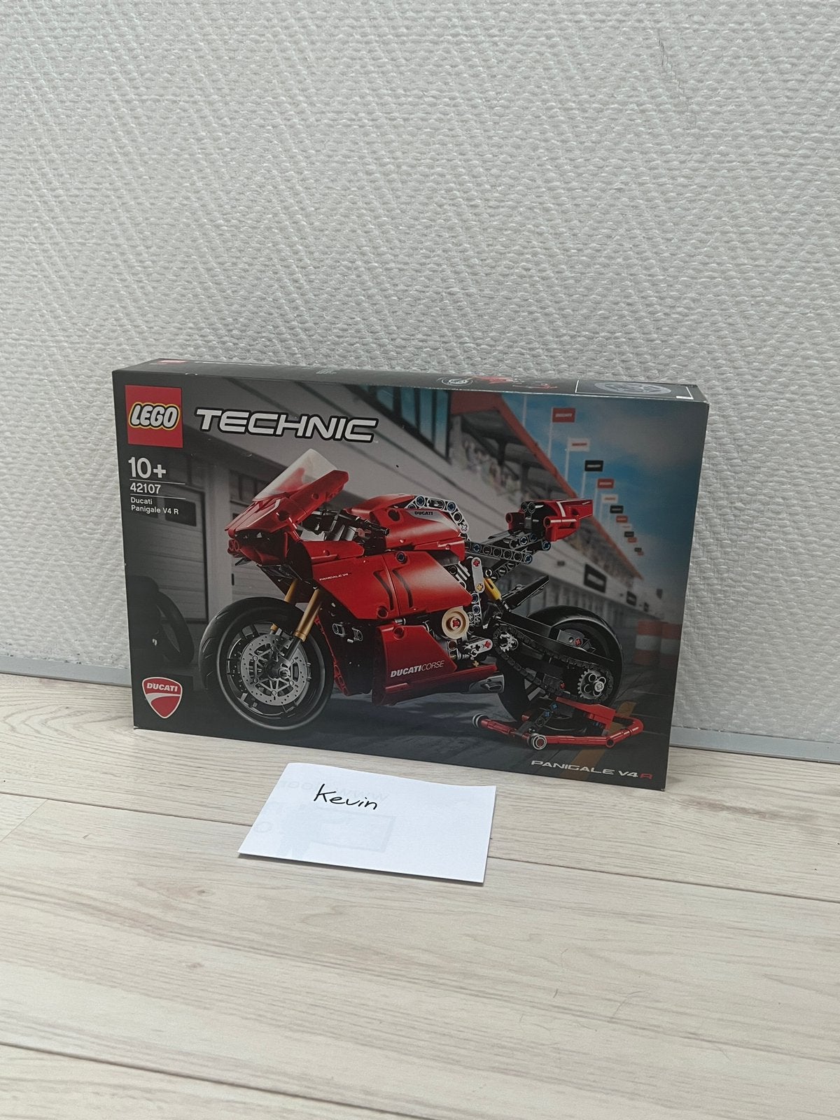 LEGO Technic Ducati V4 R 42107. Nieuw in doos., Kinderen en Baby's, Speelgoed | Duplo en Lego, Ophalen of Verzenden, Nieuw