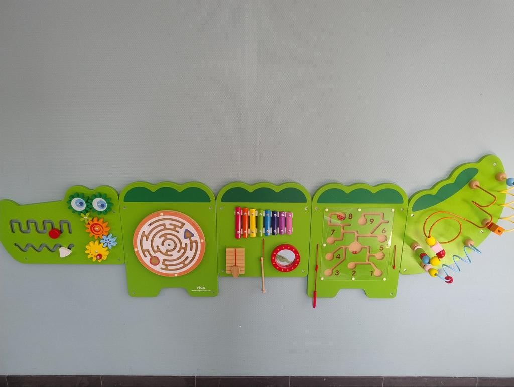 Vigatoys Krokodil Wandpaneel Speelbord Educatief Speelgoed, Ophalen, Zo goed als nieuw, Bouwen, Met geluid