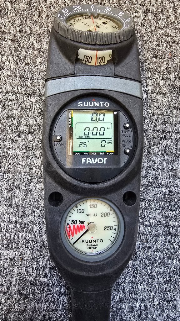 3 delige Console suunto + Duikcomputer., Watersport en Boten, Ophalen of Verzenden, Gebruikt, Duikcomputer