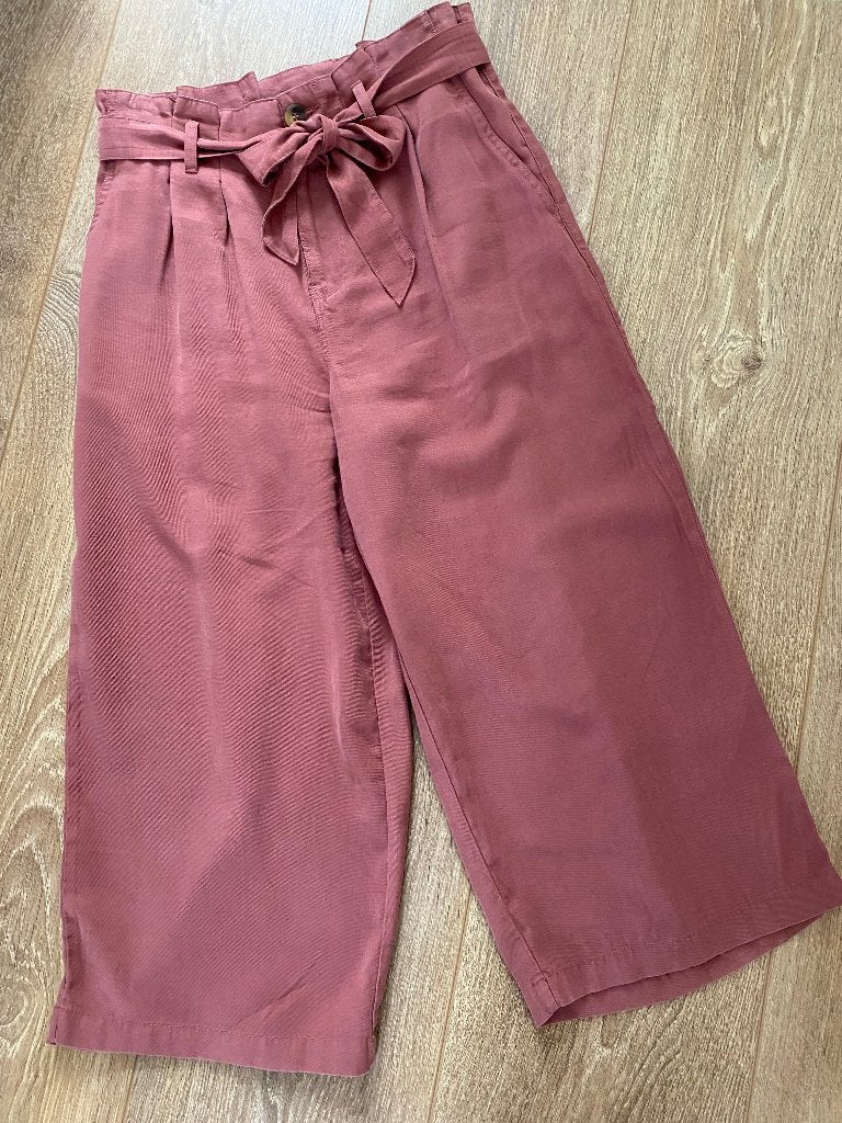 Nieuw! ONLY prachtige bermuda broek maat 36, Only, Ophalen of Verzenden, Zo goed als nieuw, Driekwart