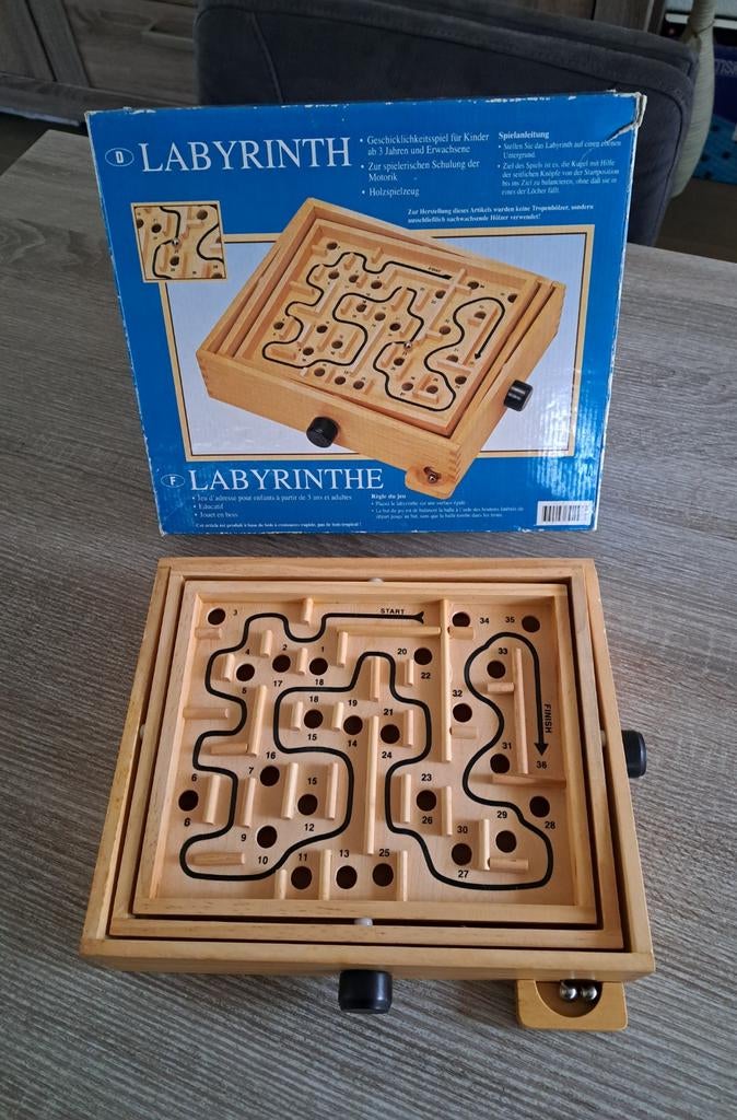 Labyrinth, Ophalen of Verzenden, Zo goed als nieuw