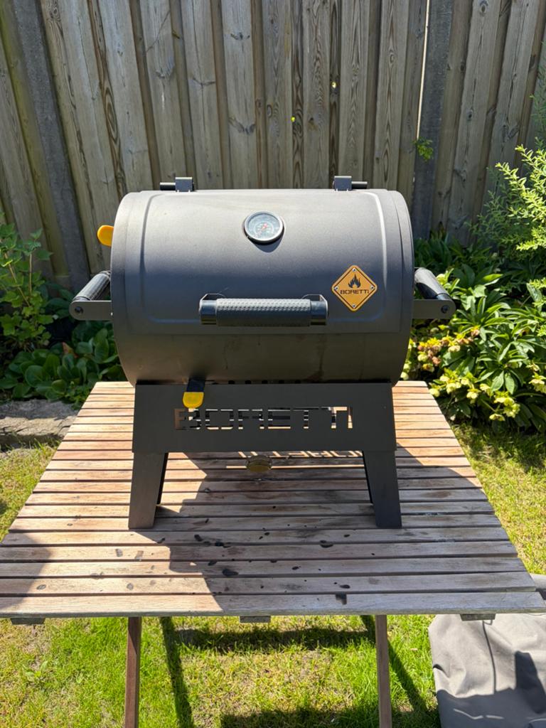 Boretti terzo tafelbarbeque met hoes, Ophalen, Gebruikt