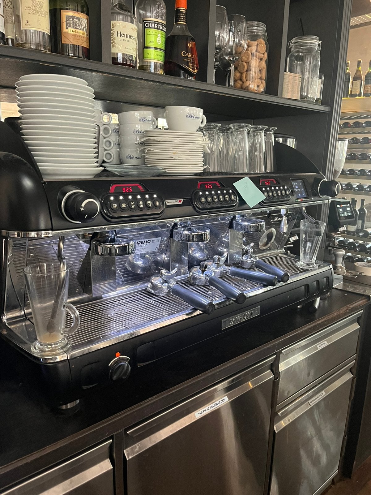 Horeca sanreno koffiemachine uit 2022, 10 kopjes of meer, Ophalen, Zo goed als nieuw, Koffiemachine
