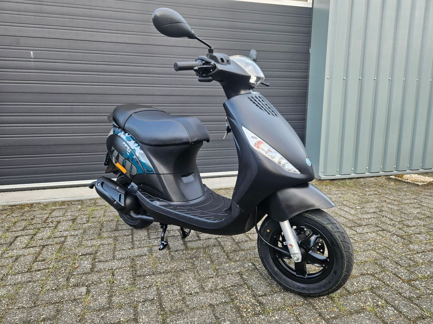 PIAGGIO  ZIP 50 2T BJ2015 MAT ZWART 2375KM NL TOPSTAAT!!, Onbekend, Ophalen of Verzenden, Zo goed als nieuw, Onbekend