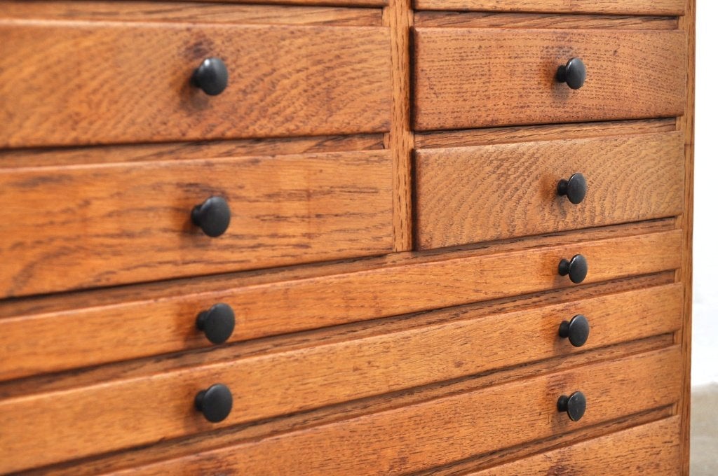 Antieke horlogemakers kast ladekast kastje 1920, Huis en Inrichting, Kasten | Ladekasten, Gebruikt, 5 laden of meer, Minder dan 25 cm