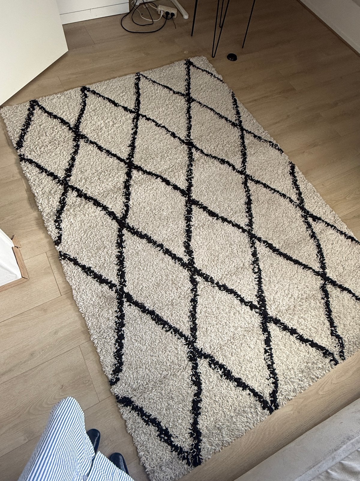 Shaggy berbers vloerkleed Crème/Zwart 150 cm x 220 cm, Huis en Inrichting, Stoffering | Tapijten en Kleden, 150 tot 200 cm, 200 cm of meer