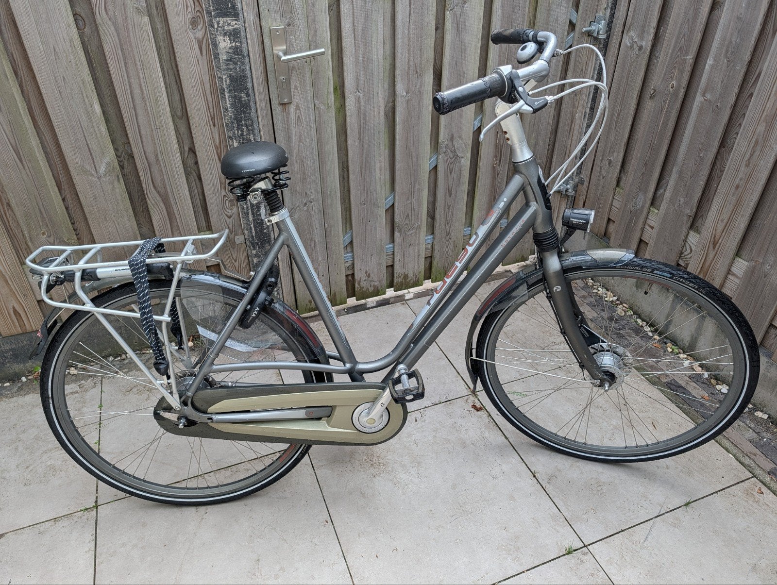 Batavus Fuego-8p damesfiets - Techno Grey, frame 57cm, Fietsen en Brommers, 56 cm of meer, Ophalen of Verzenden, Gebruikt, Batavus