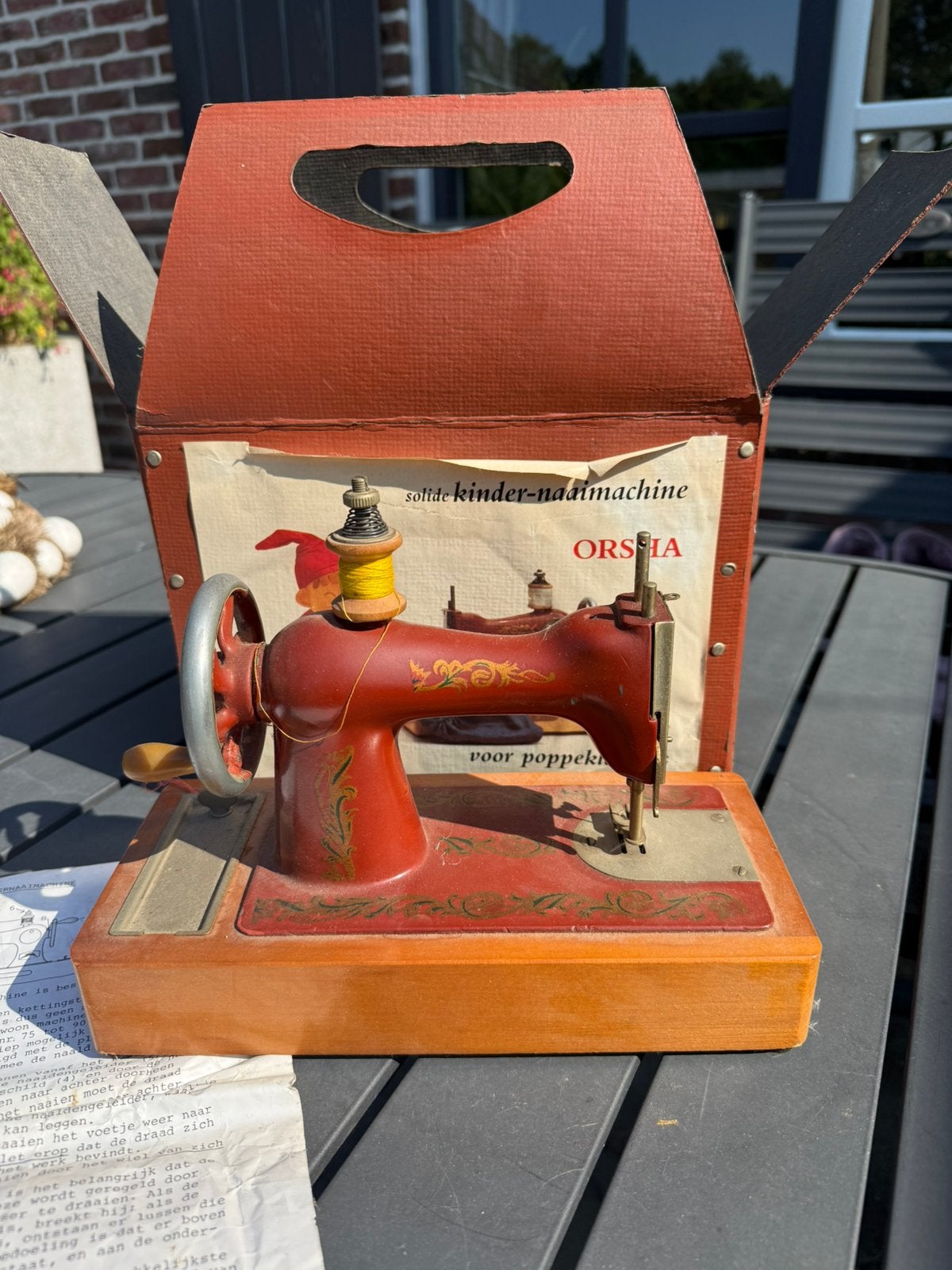 vintage rode Orsha kindernaaimachine,, Antiek en Kunst, Antiek | Naaimachines, Ophalen