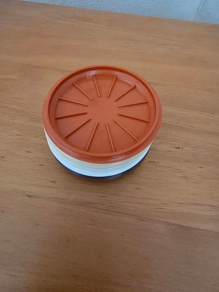 Tupperware onderzetters, Ophalen of Verzenden, Gebruikt, Glas of Kopje