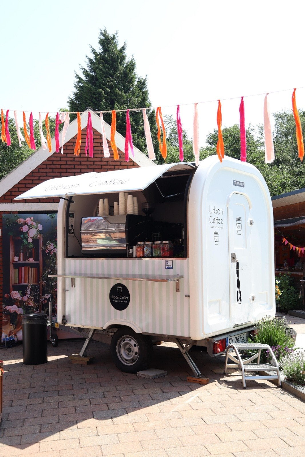 Trouwspul/aankleding accessoires festival roze oranje goud, Ophalen, Versiering