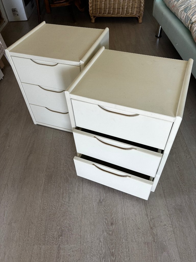 Nachtkastjes, Gebruikt, Minder dan 45 cm, Ophalen of Verzenden, Minder dan 55 cm