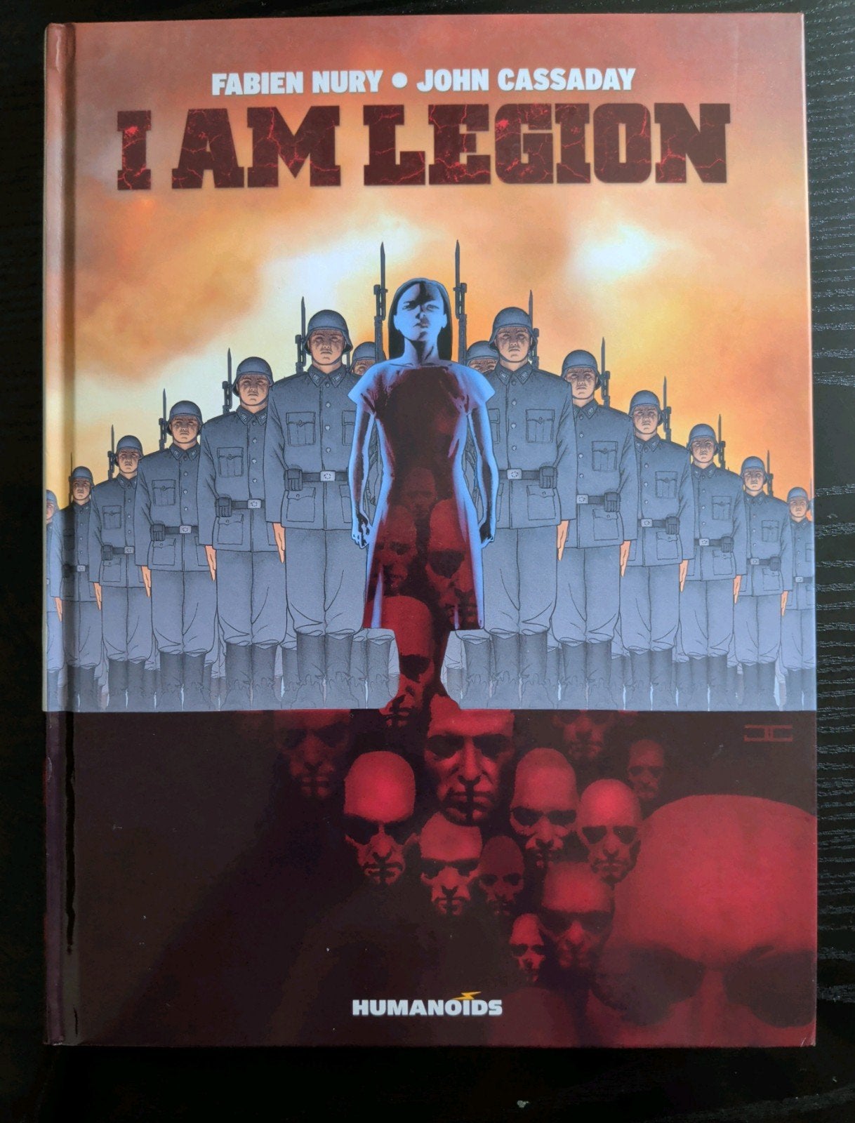 I Am Legion - Fabien Nury & John Cassaday ~ Oversized HC, Boeken, Amerika, Complete serie of reeks, Ophalen of Verzenden, Zo goed als nieuw