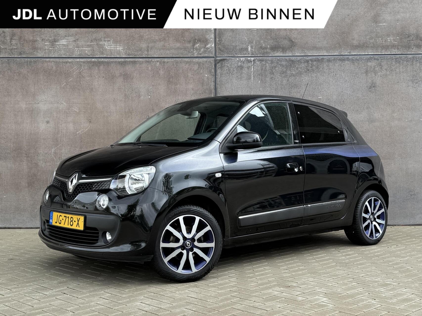 Renault Twingo 1.0 SCe Serie Signature VIVA | Climate Contro, Gebruikt, 4 stoelen, Leder en Stof, Zwart
