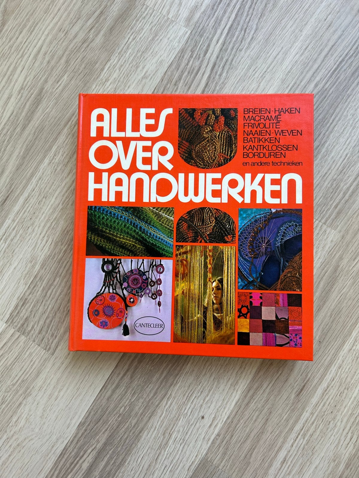 Alles over Handwerken - Knutselboek, Oranje, Overige thema's, Ophalen of Verzenden, Zo goed als nieuw