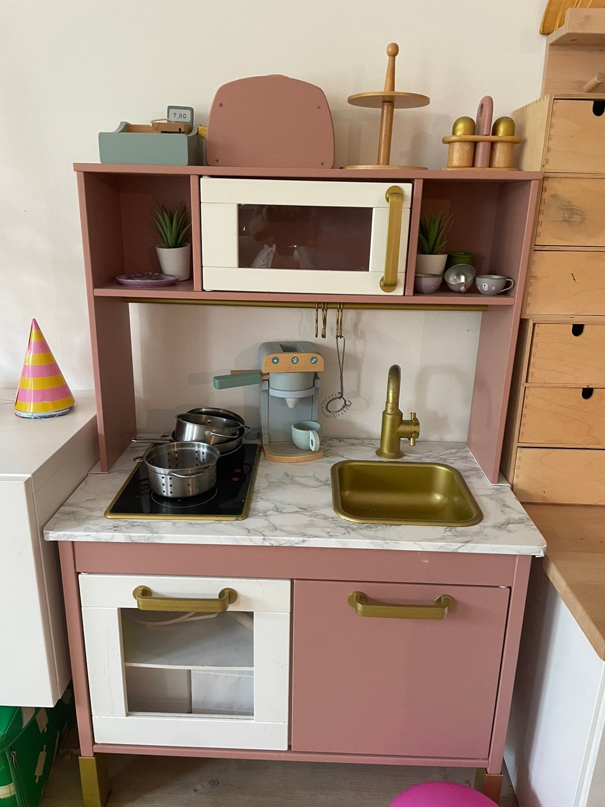 Ikea duktig keukentje gepimpt met spulletjes, Ophalen, Zo goed als nieuw