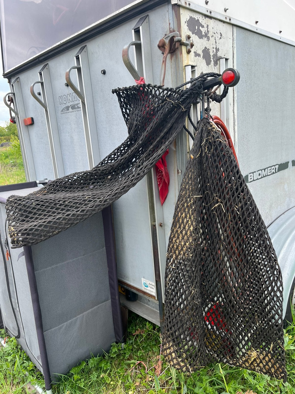 2 handgemaakte slowfeeders - hooinetten, Ophalen, Gebruikt, Overige soorten