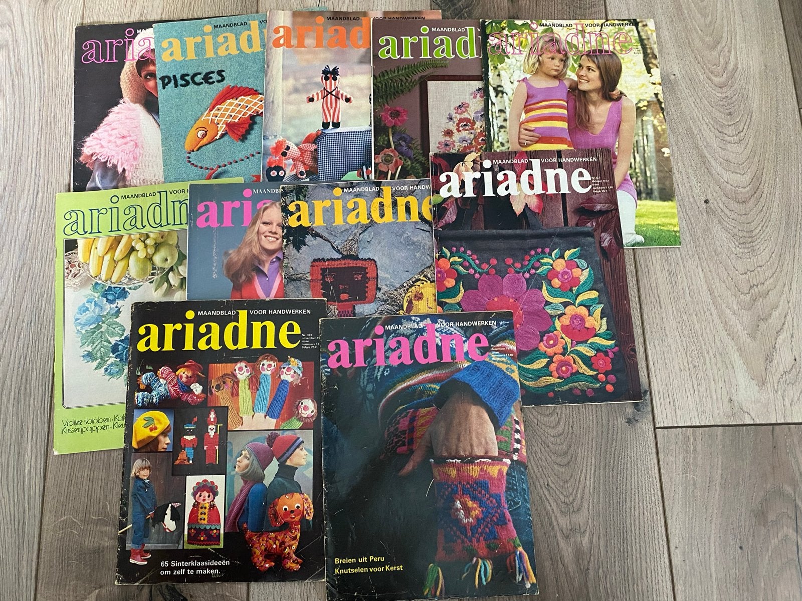 Ariadne Handwerkbladen Collectie (11 stuks), Ophalen of Verzenden, Gelezen, Overige typen