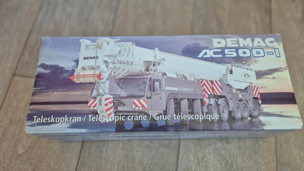 Demag ac 500-1, Hobby en Vrije tijd, Modelauto's | 1:50, Zo goed als nieuw, Hijskraan, Tractor of Landbouw, NZG, Ophalen