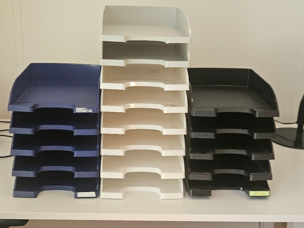 stapelbare postbakjes, Ophalen, Zo goed als nieuw