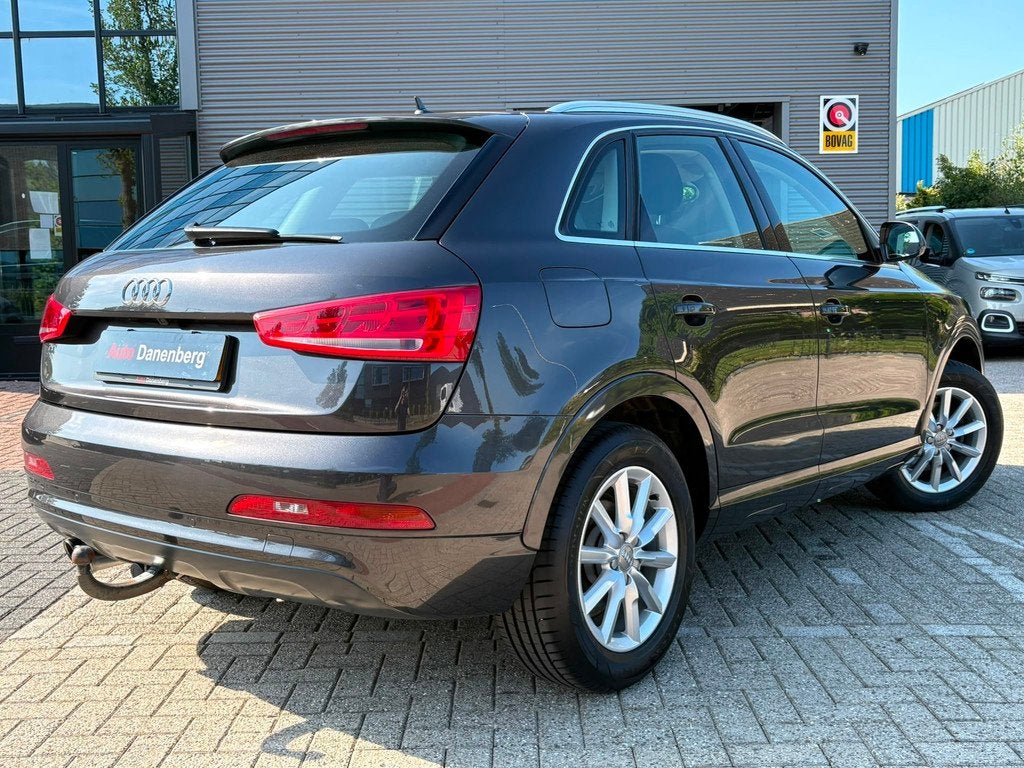 Audi Q3 1.4 TFSI Pro Line TREKHAAK ! GARANTIE APK 150PK, Auto's, 1800 kg, 4 cilinders, 150 pk, Automatische klimaatregeling