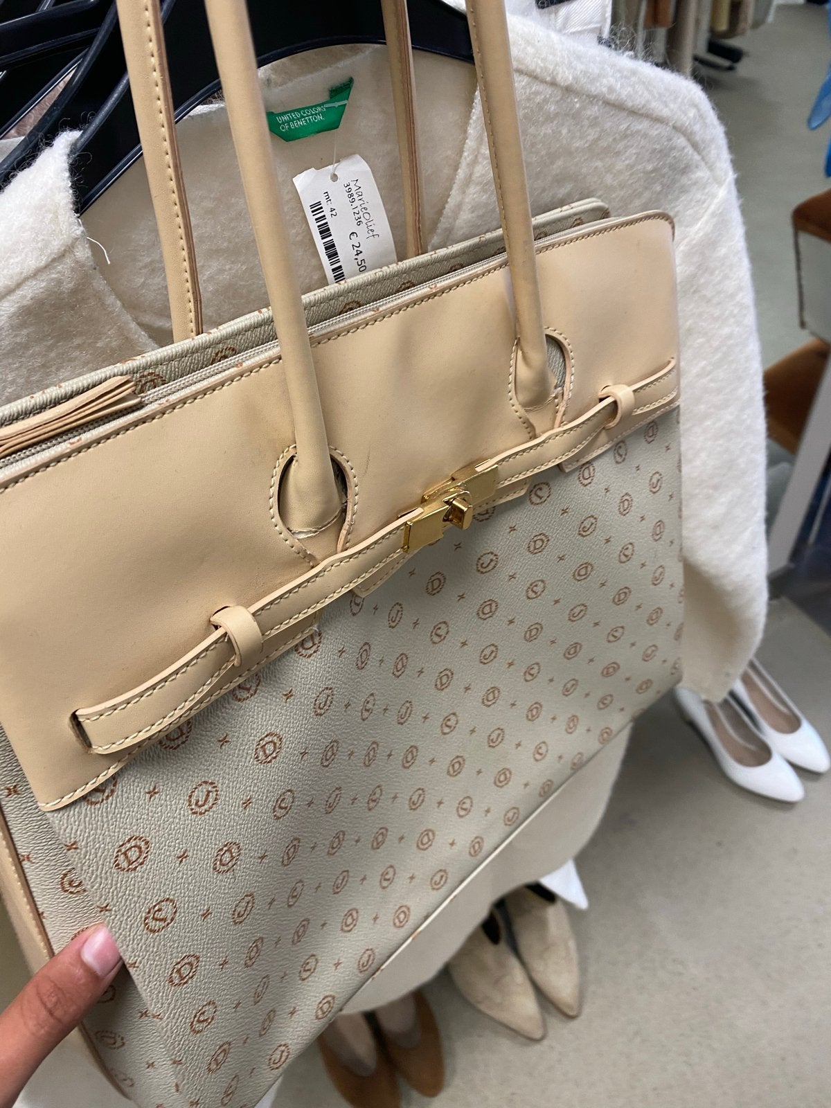 Mooie Cucci tasje met cola's nieuwe, Ophalen of Verzenden, Zo goed als nieuw, Beige, Handtas
