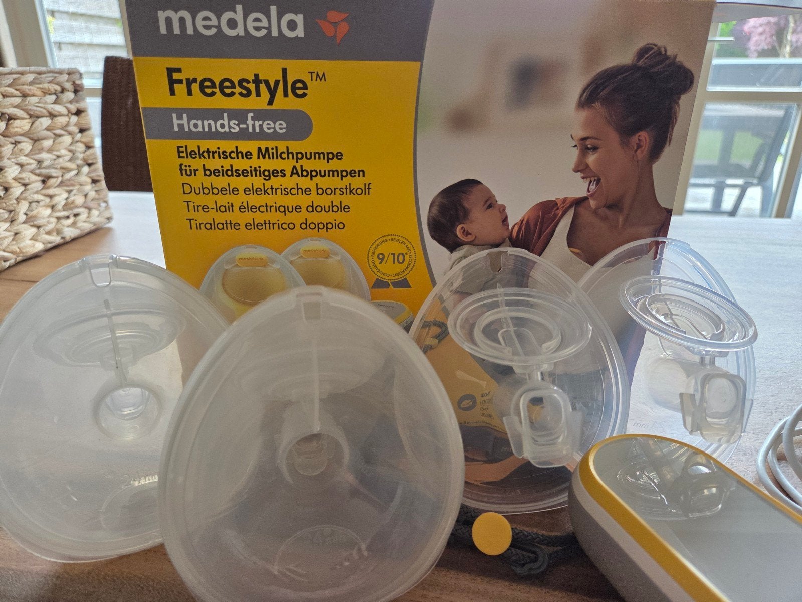 Medela Handsfree Kolfset, Ophalen of Verzenden, Zo goed als nieuw, Borstkolf