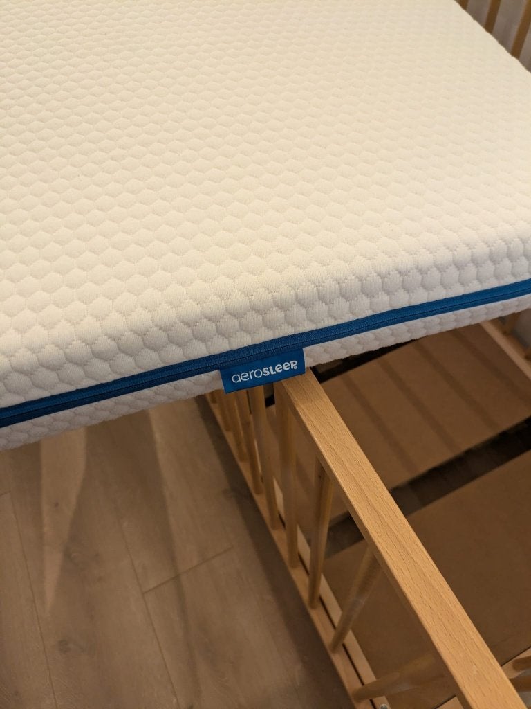 Aerosleep matras voor ledikant - Gebruikt, Kinderen en Baby's, Babywiegjes en Ledikanten, Ophalen, Gebruikt, Ledikant