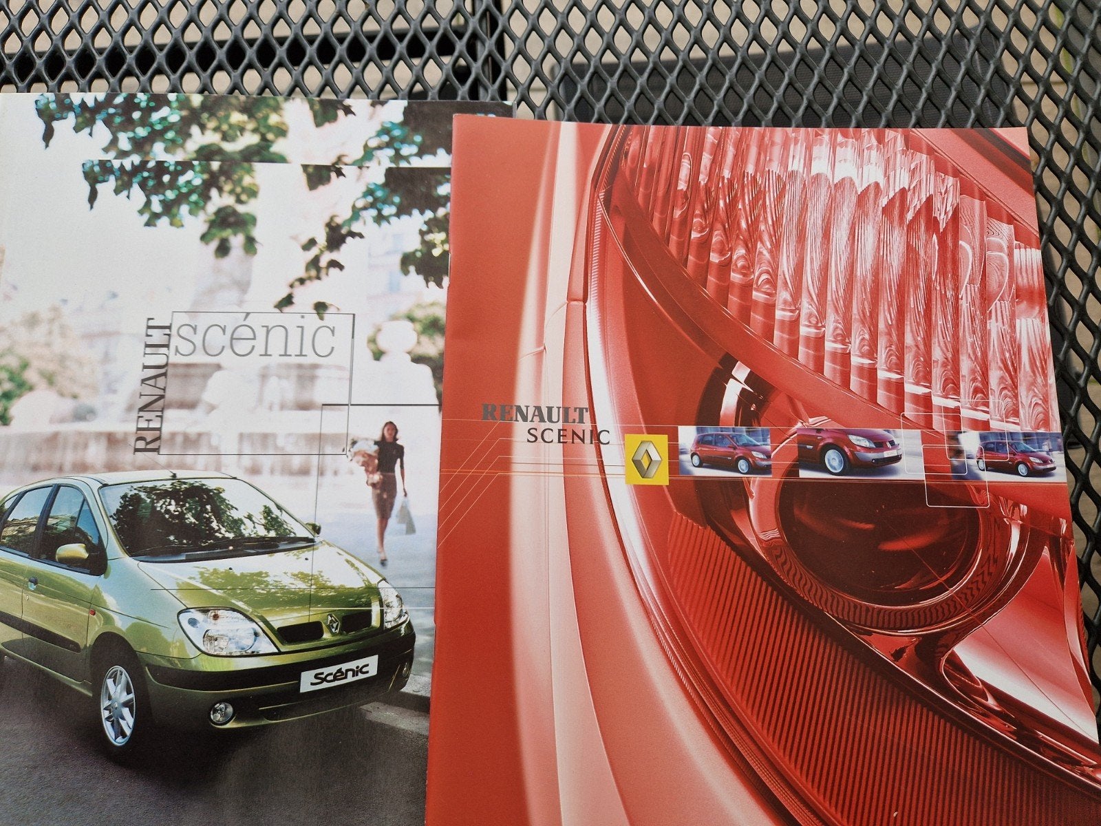 Folders Renault Scenic 1 en 2., Ophalen of Verzenden