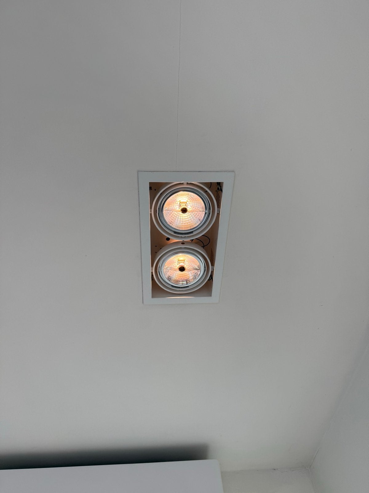 6 Inbouwspots met 2 halogeenlampen, wit, + halotronic dimmer, Halogeen, Gebruikt, Overige merken, Overige fittingen