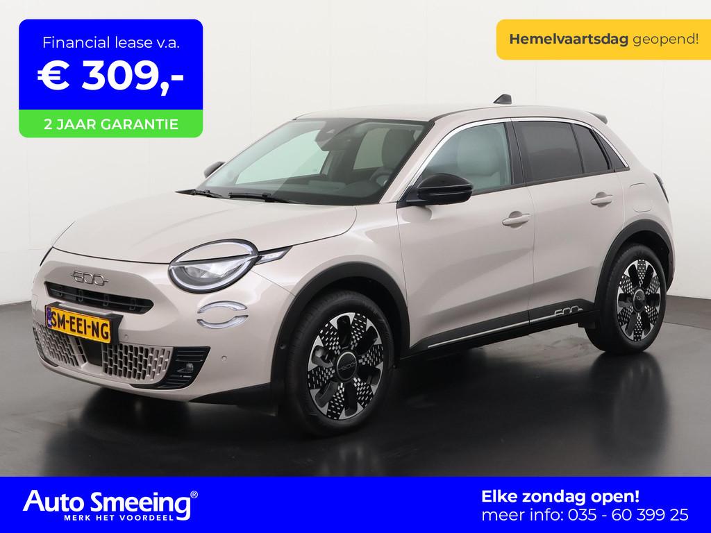 Fiat 600e La Prima 54 kWh | Stoelmassage | Camera | Apple Ca, Auto's, Fiat, 12 maanden, Gebruikt, 156 pk, Beige